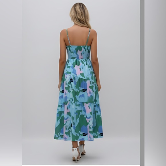 Shirred Panel Backless Midi A-Line Dress - Picture 4 of 10